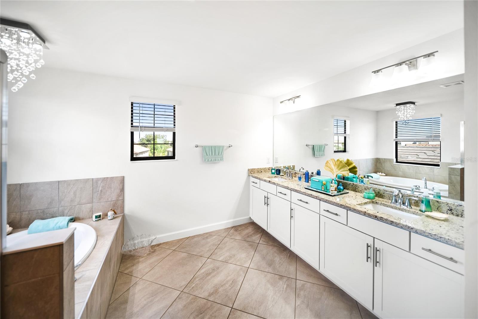Image 37 of 64 For 5333 Coral Reef Way