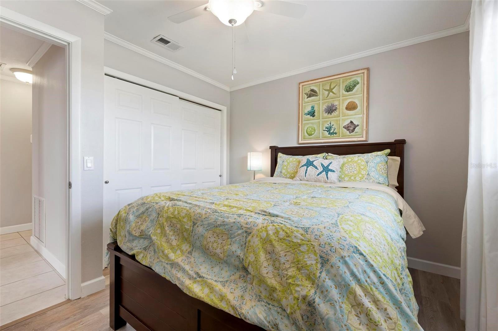 Image 34 of 53 For 602 Baronet Lane