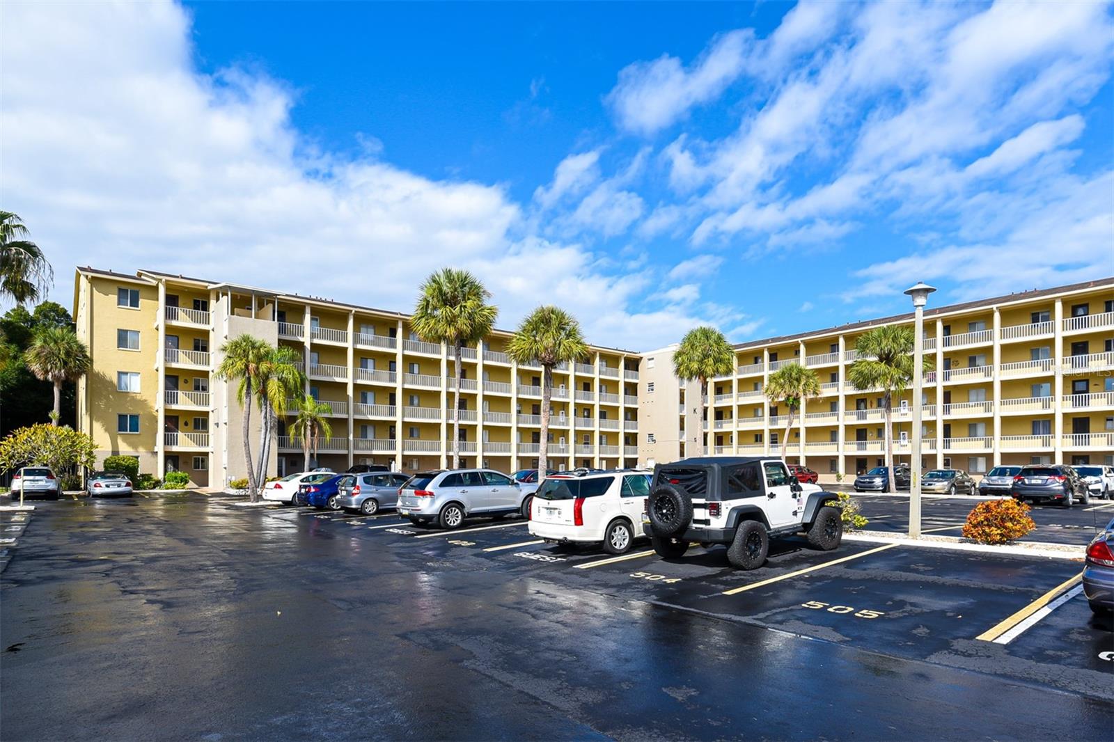 Details for 3740 Lake Bayshore Drive 501, BRADENTON, FL 34205