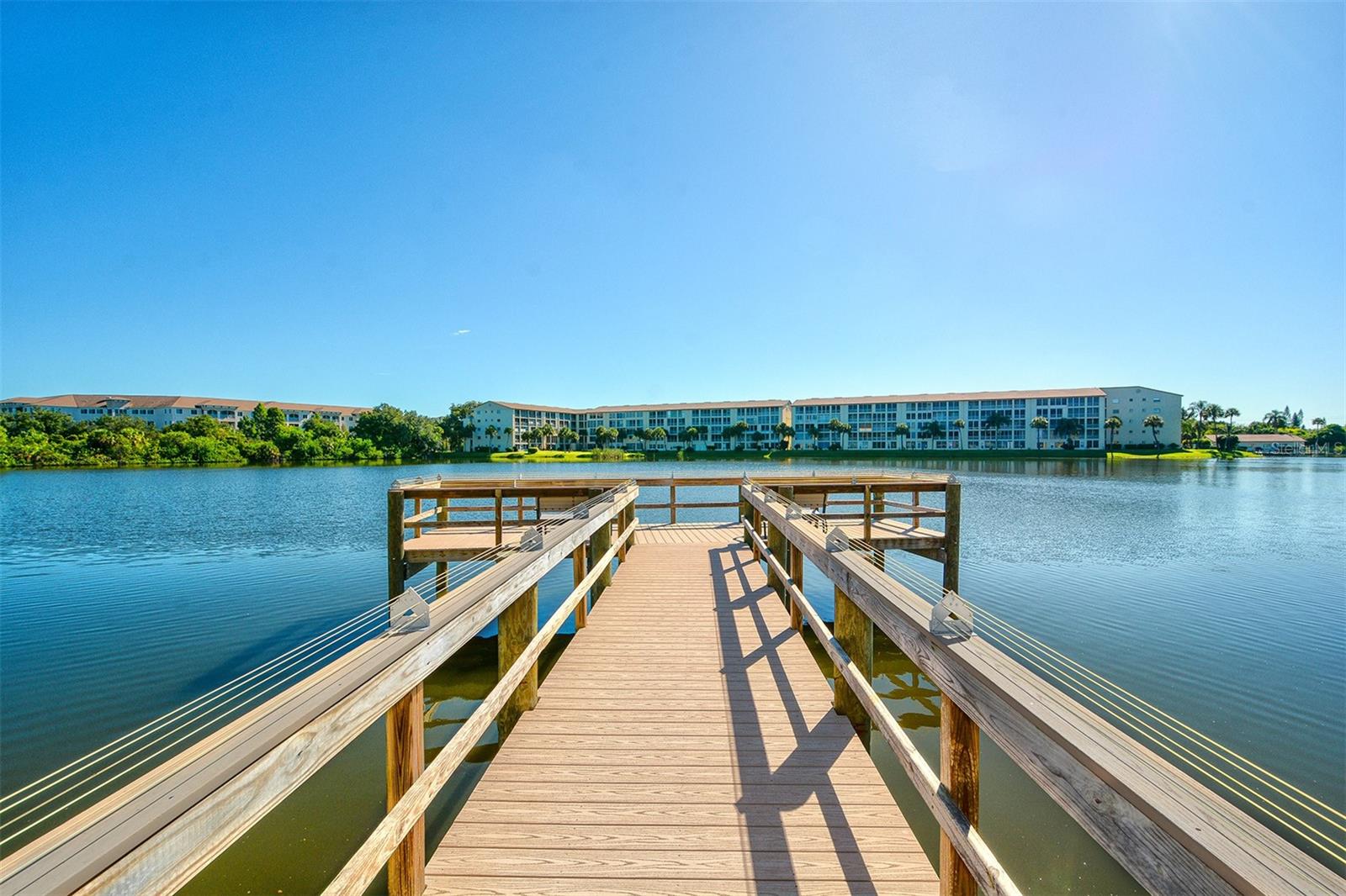 Image 17 of 37 For 3740 Lake Bayshore Drive 501