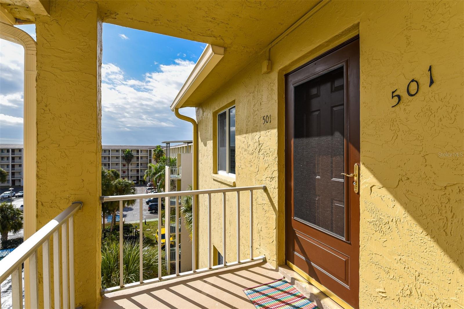 Image 2 of 37 For 3740 Lake Bayshore Drive 501
