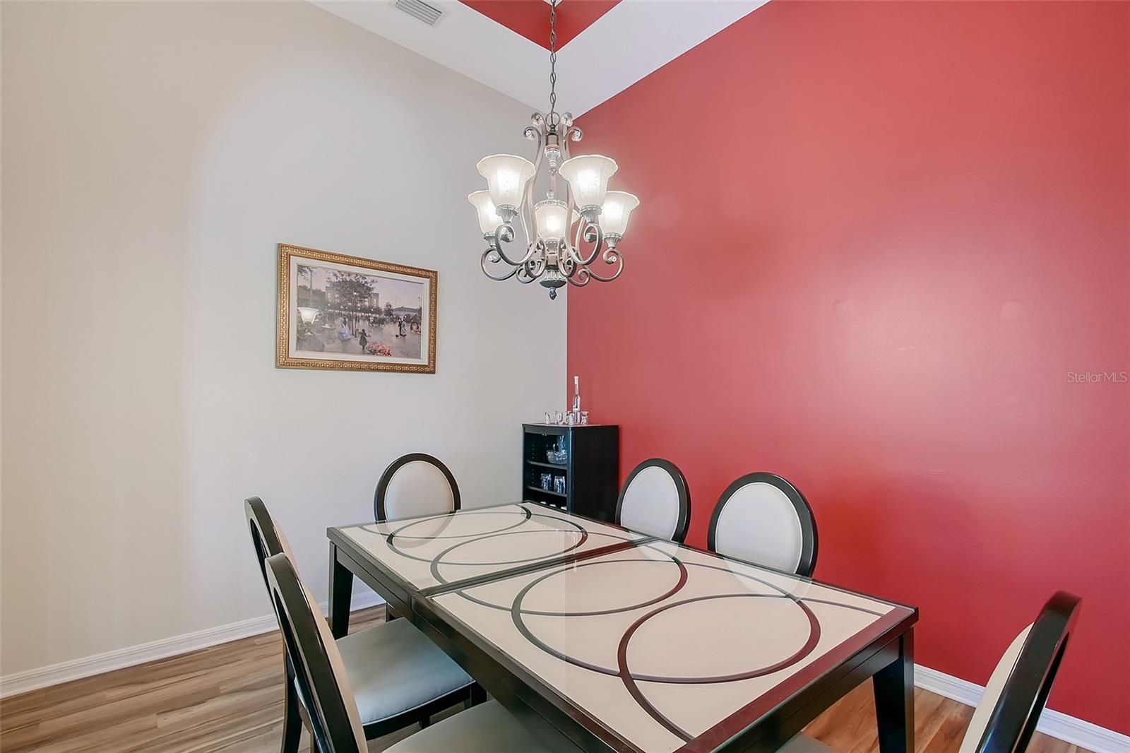 Image 20 of 52 For 6605 38th Lane E