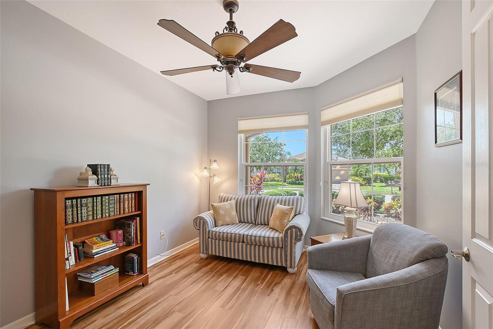 Image 31 of 52 For 6605 38th Lane E