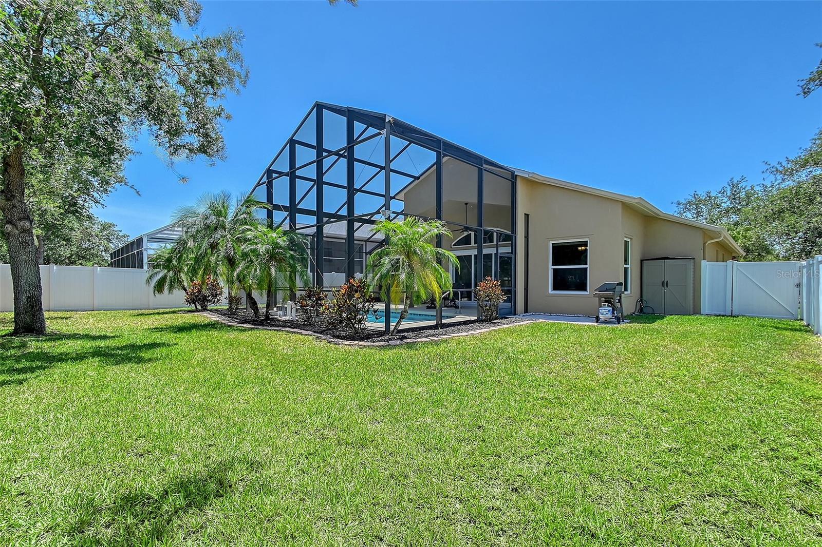 Image 40 of 52 For 6605 38th Lane E
