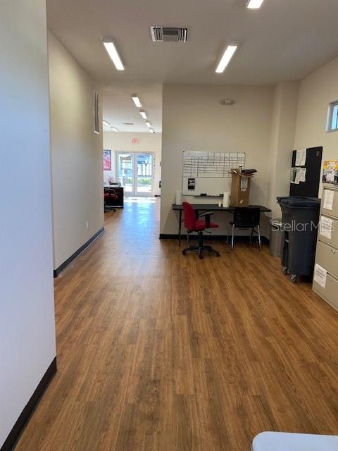 Image 6 of 6 For 1003 1st Street E