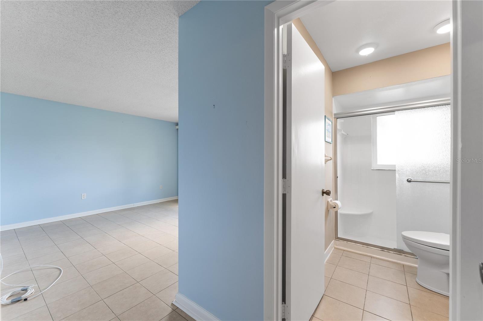 Image 11 of 32 For 5709 13th Avenue W