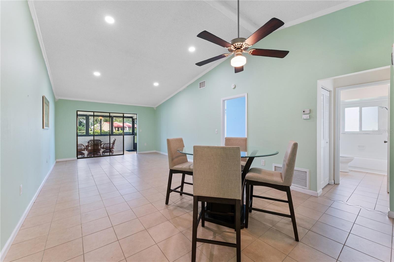 Image 2 of 32 For 5709 13th Avenue W