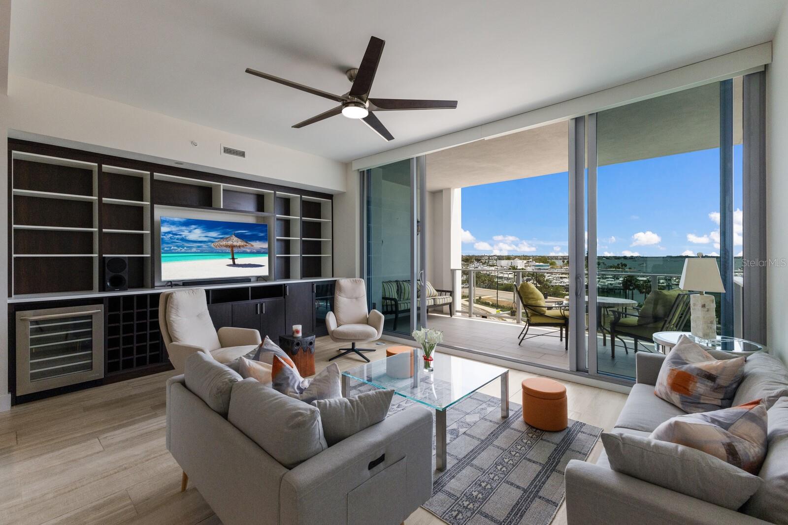 Image 9 of 47 For 1155 Gulfstream Avenue 406