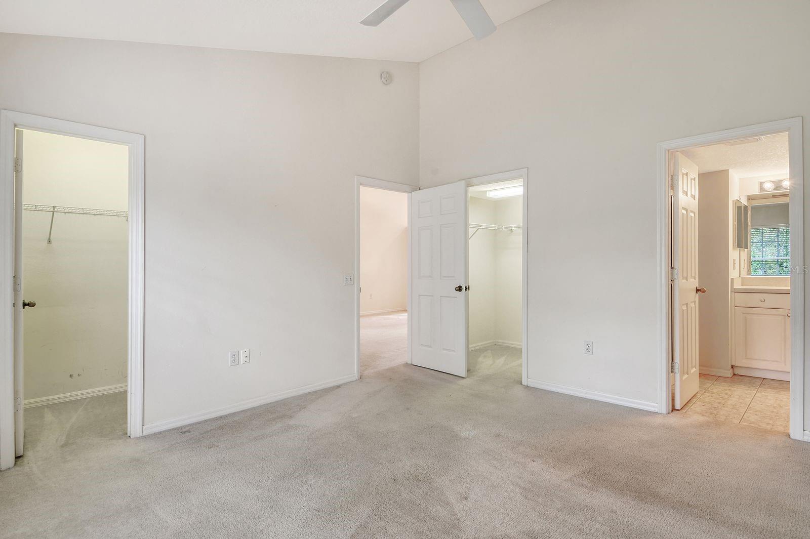 Image 21 of 60 For 8315 Glenrose Way 1421