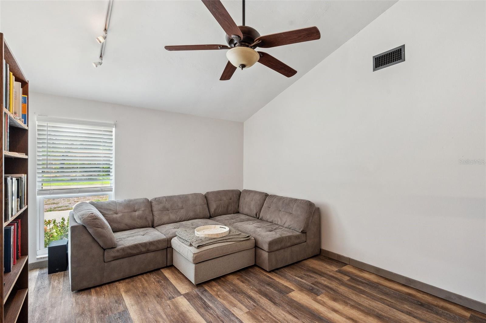 Image 36 of 66 For 3006 Wister Circle