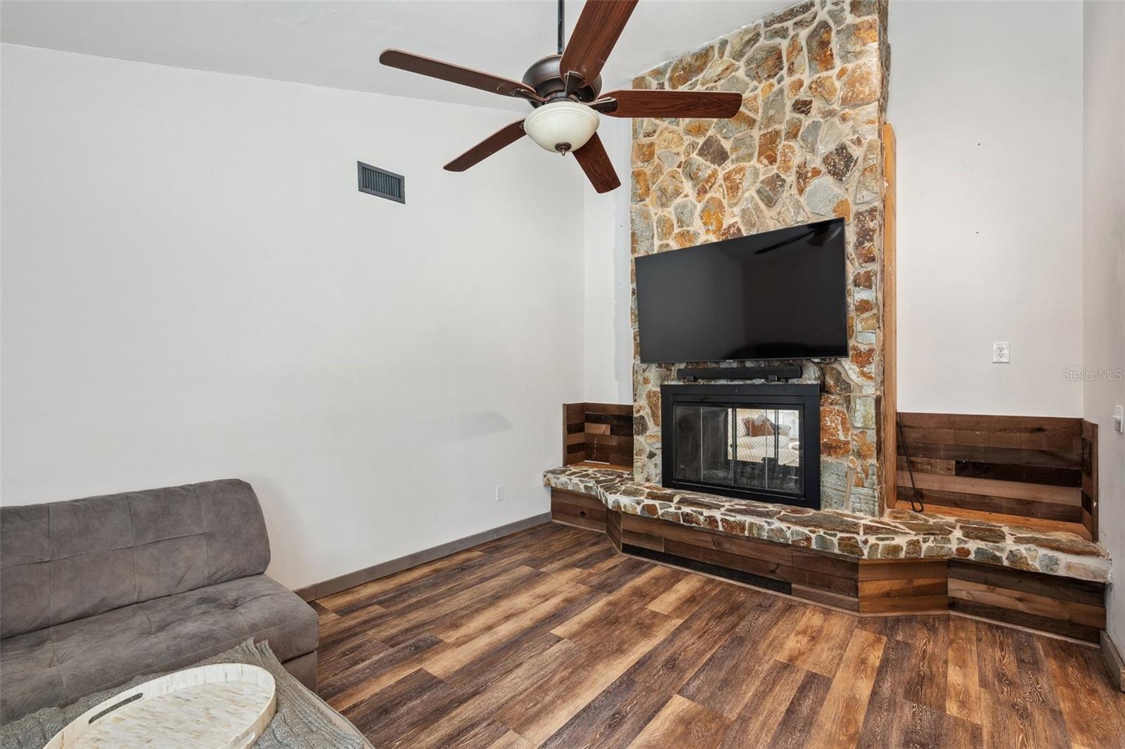 Image 37 of 66 For 3006 Wister Circle