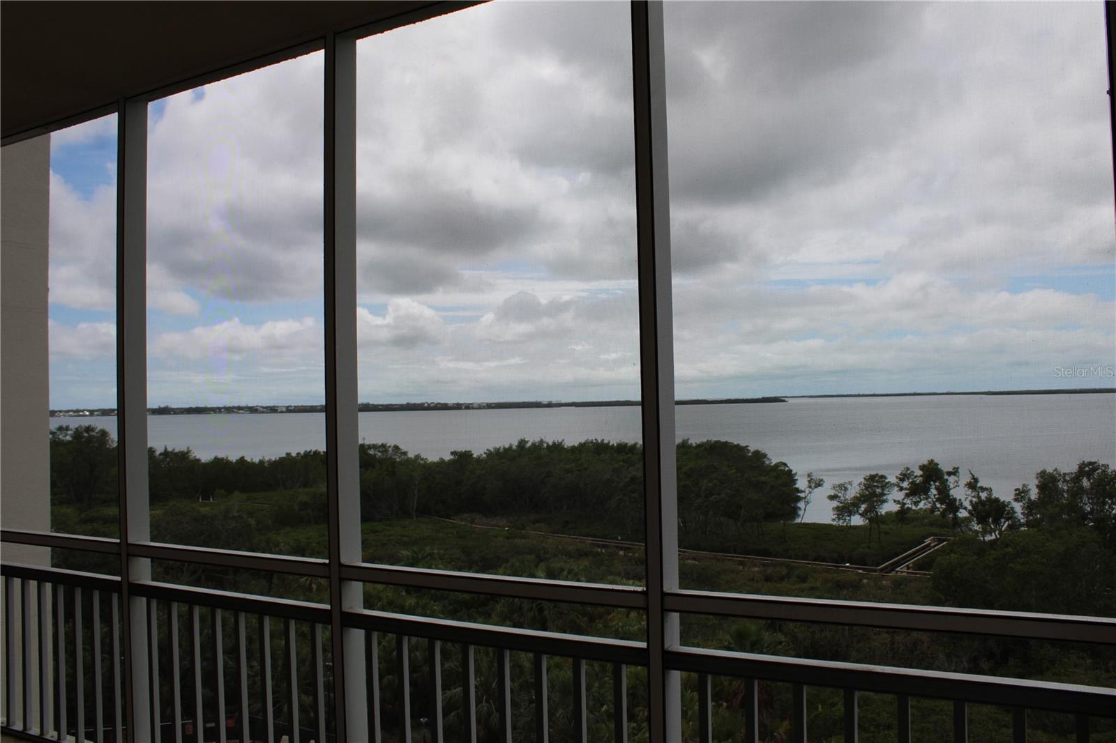 Image 37 of 72 For 2825 Terra Ceia Bay Boulevard 1505