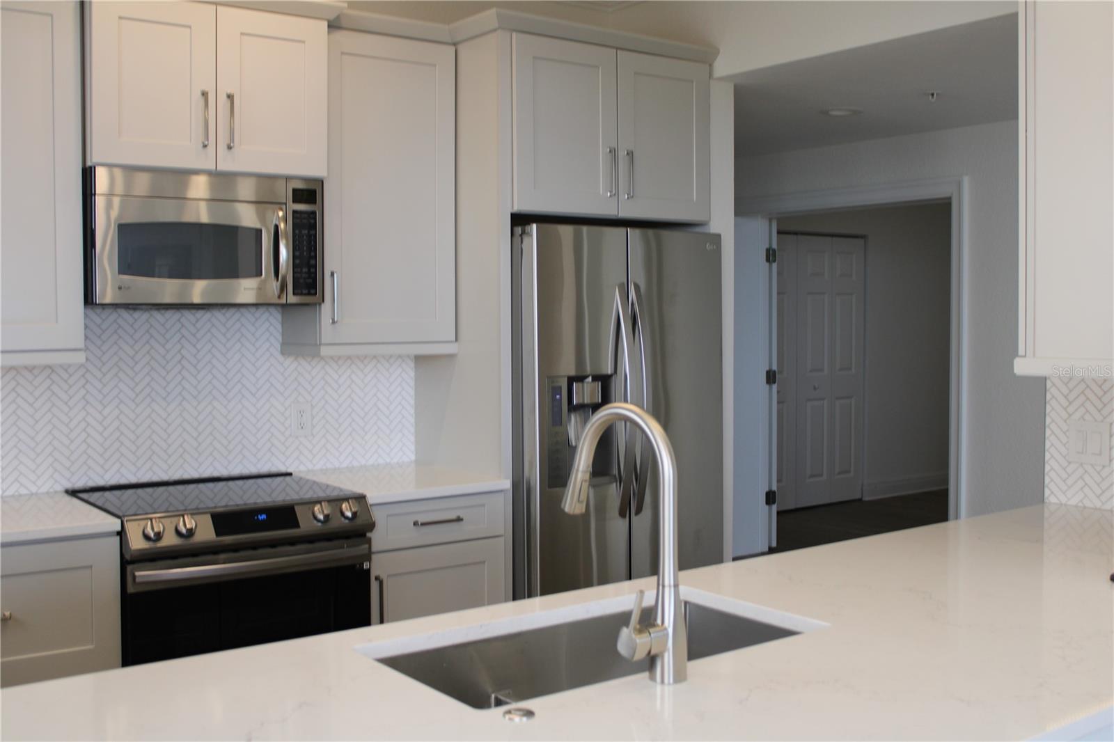 Image 5 of 72 For 2825 Terra Ceia Bay Boulevard 1505