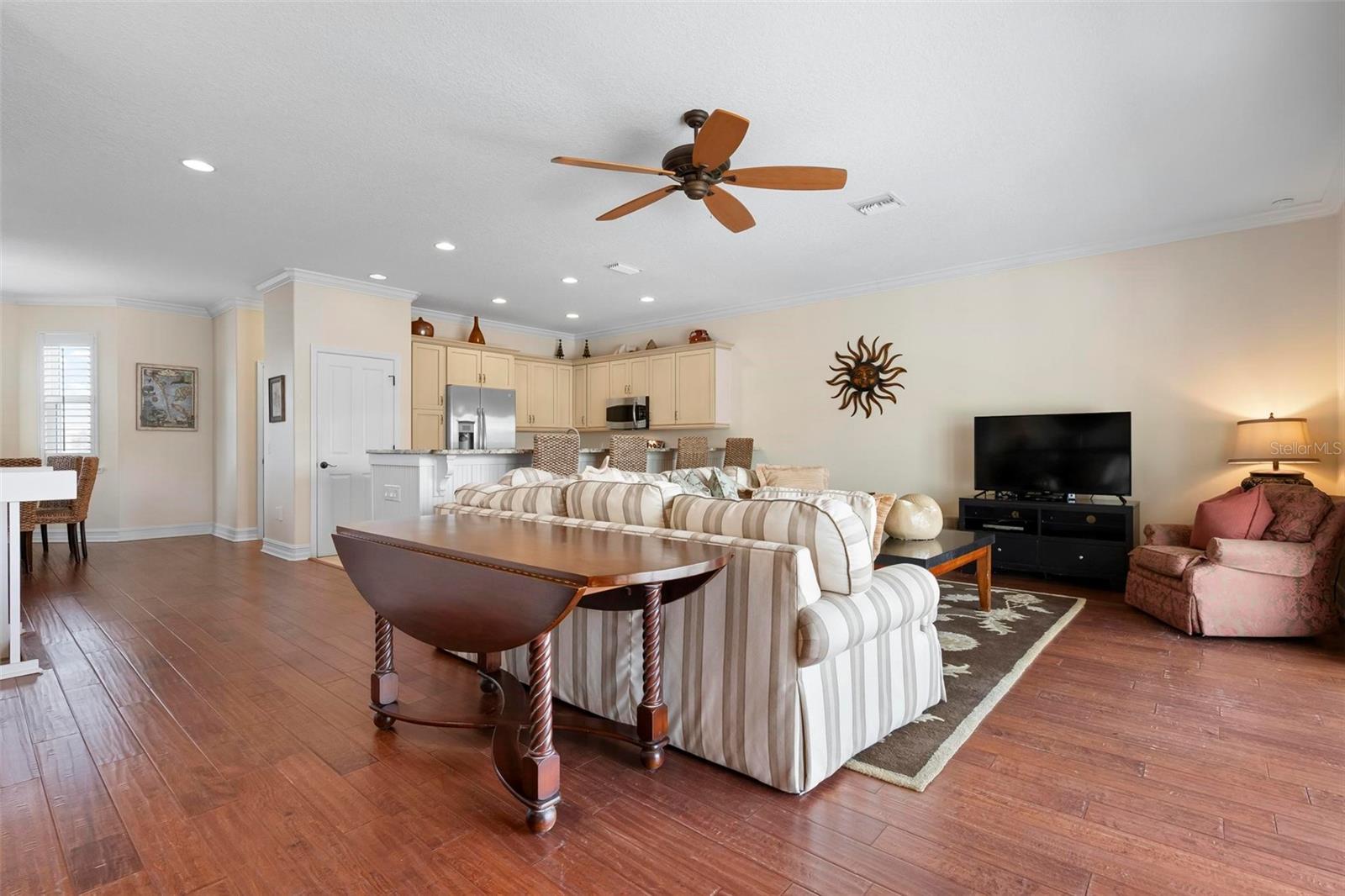 Image 20 of 66 For 215 65th Street