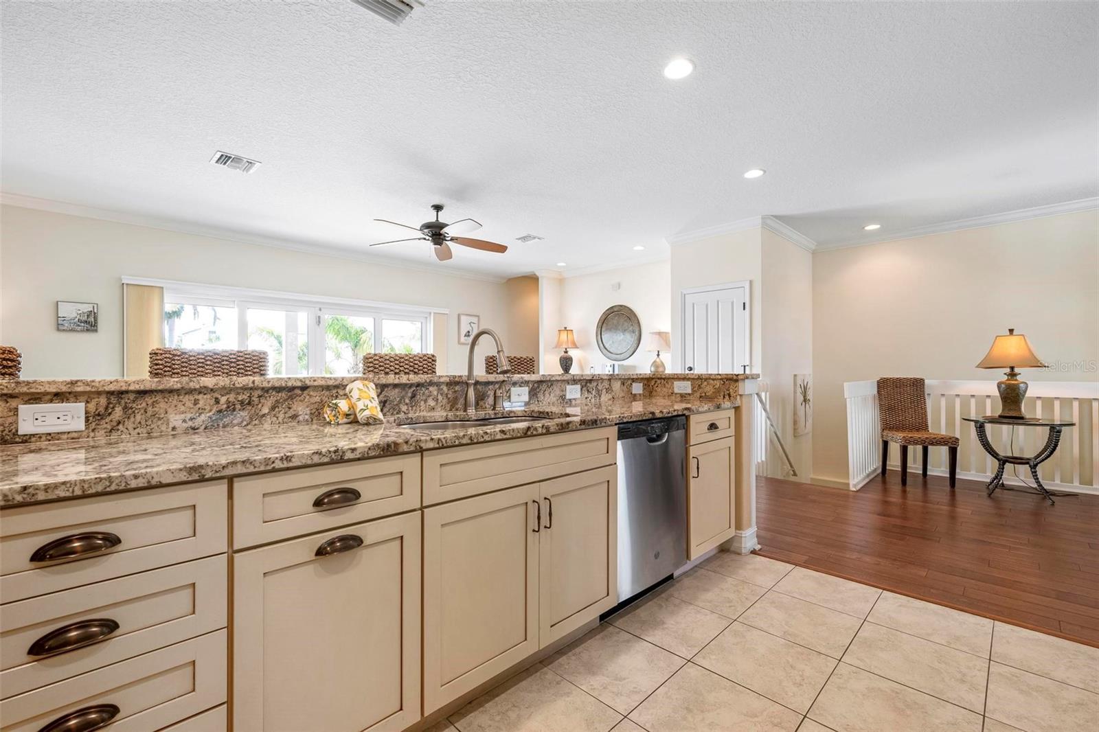 Image 9 of 66 For 215 65th Street