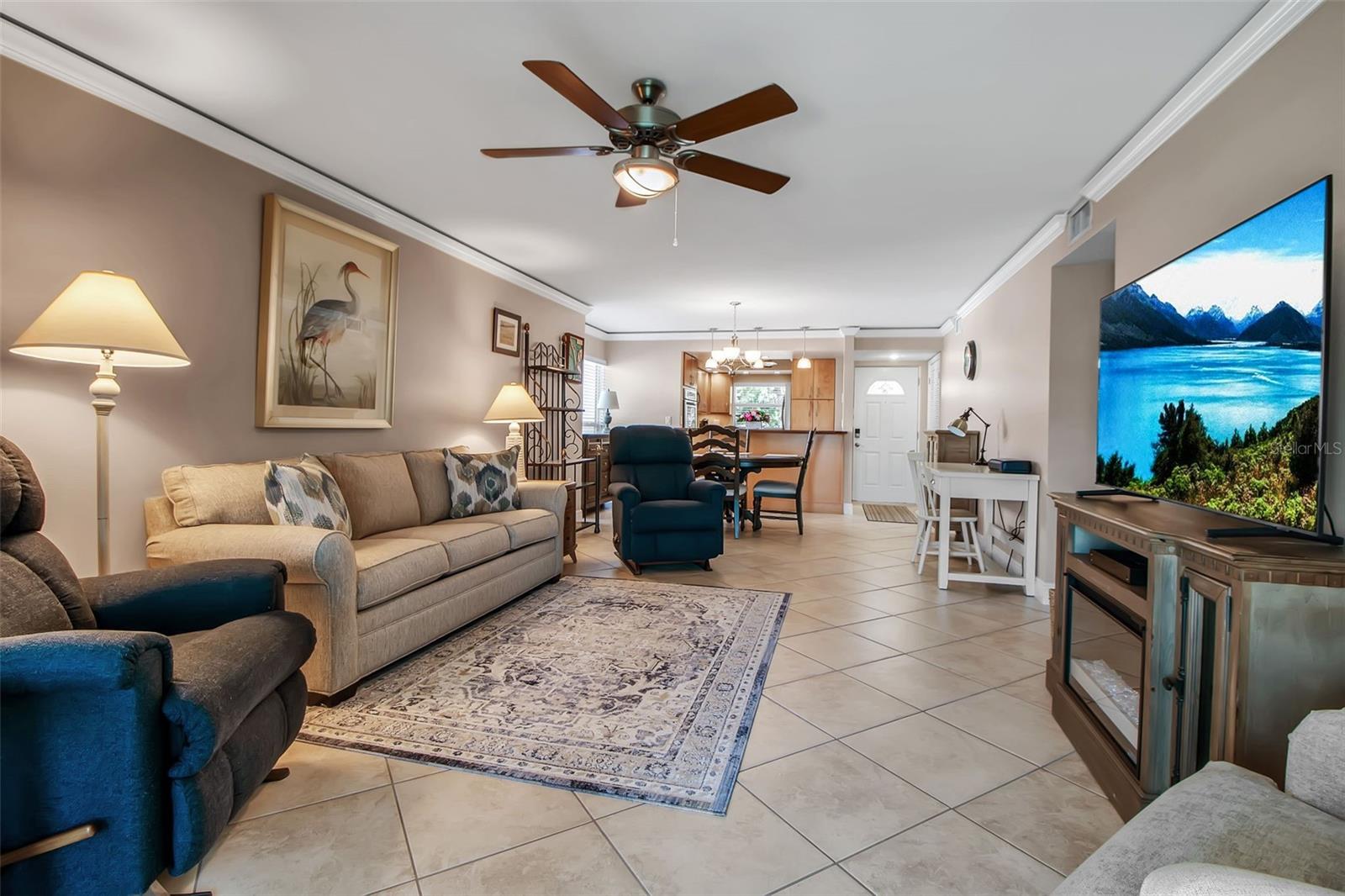Image 23 of 54 For 10423 Waterbird Way 10423