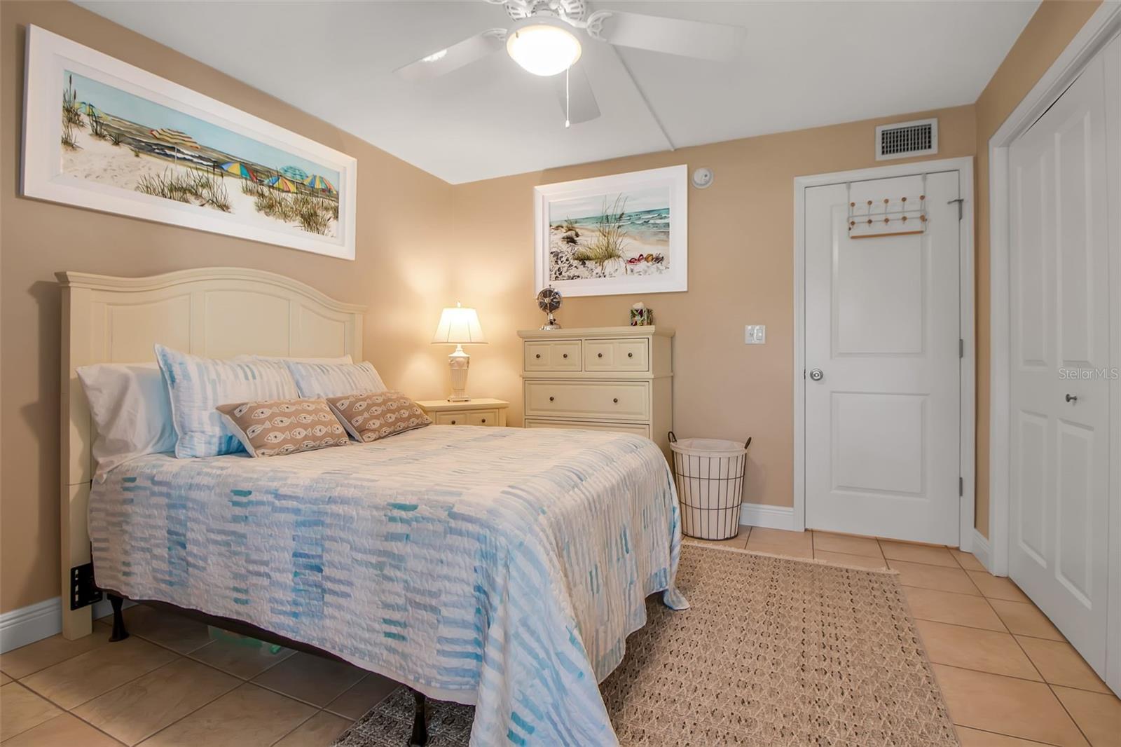 Image 35 of 54 For 10423 Waterbird Way 10423