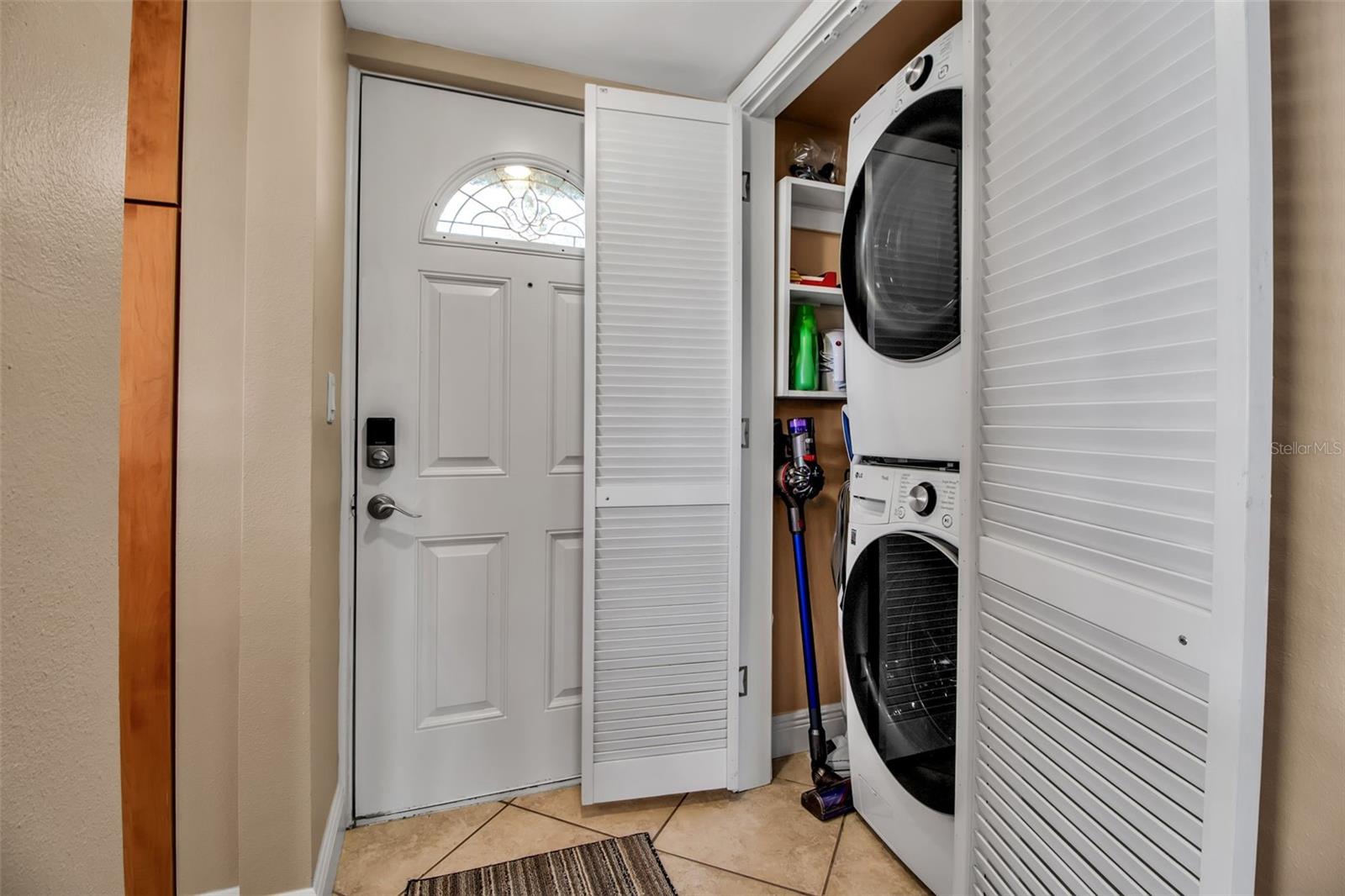 Image 39 of 54 For 10423 Waterbird Way 10423