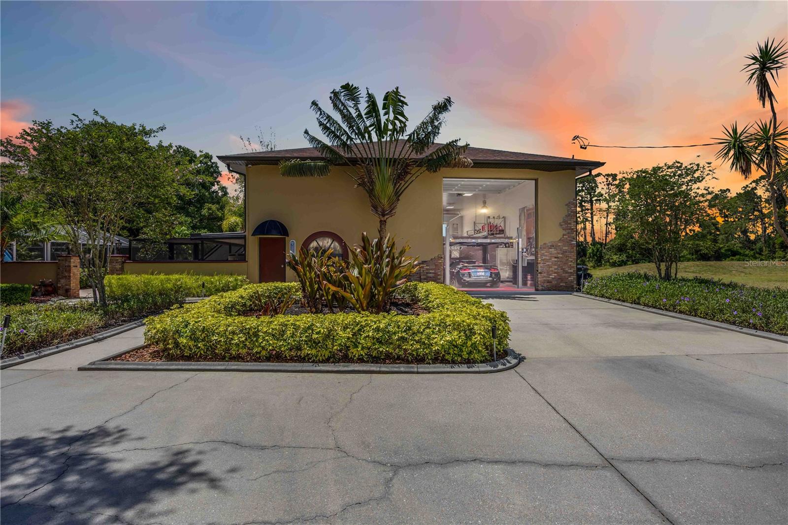 Image 9 of 61 For 4225 Ulman Avenue