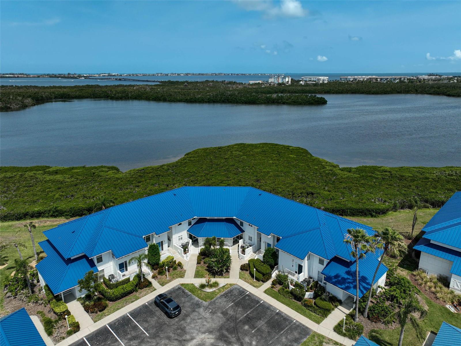 Details for 939 Sandpiper Circle, BRADENTON, FL 34209