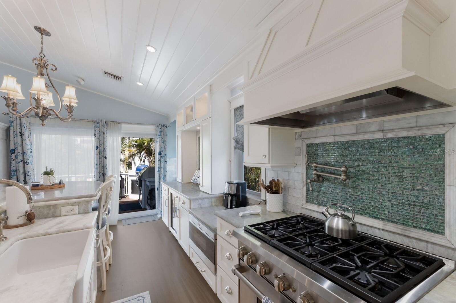 Image 13 of 63 For 799 Jacaranda Road