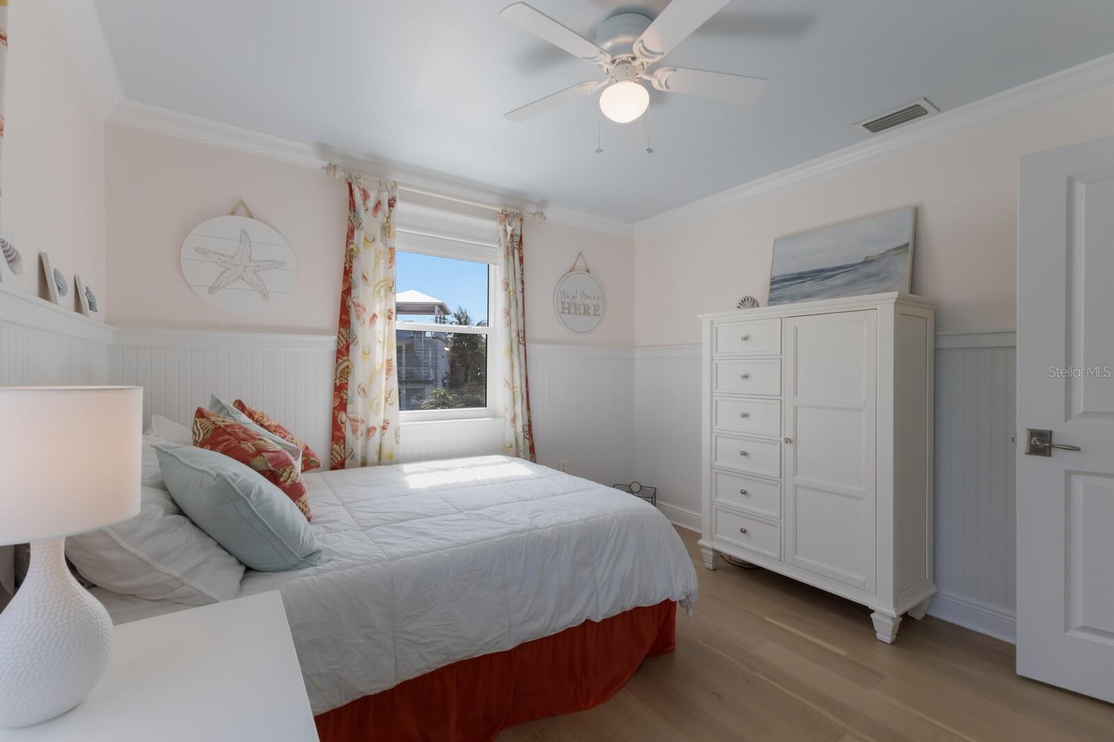 Image 18 of 63 For 799 Jacaranda Road