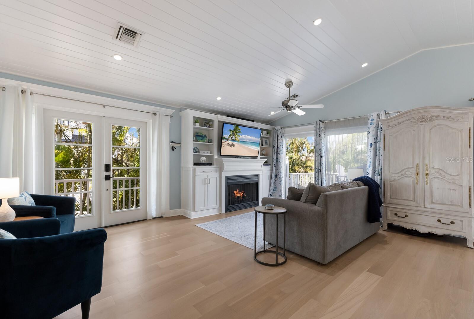 Image 5 of 63 For 799 Jacaranda Road