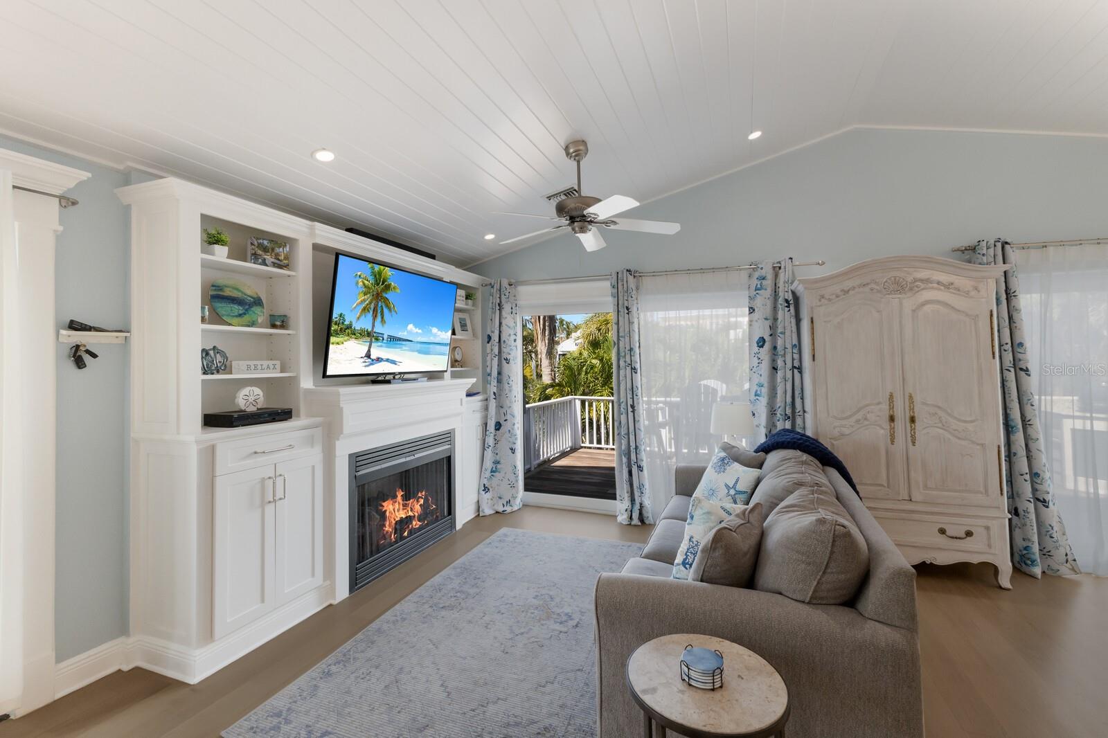 Image 9 of 63 For 799 Jacaranda Road