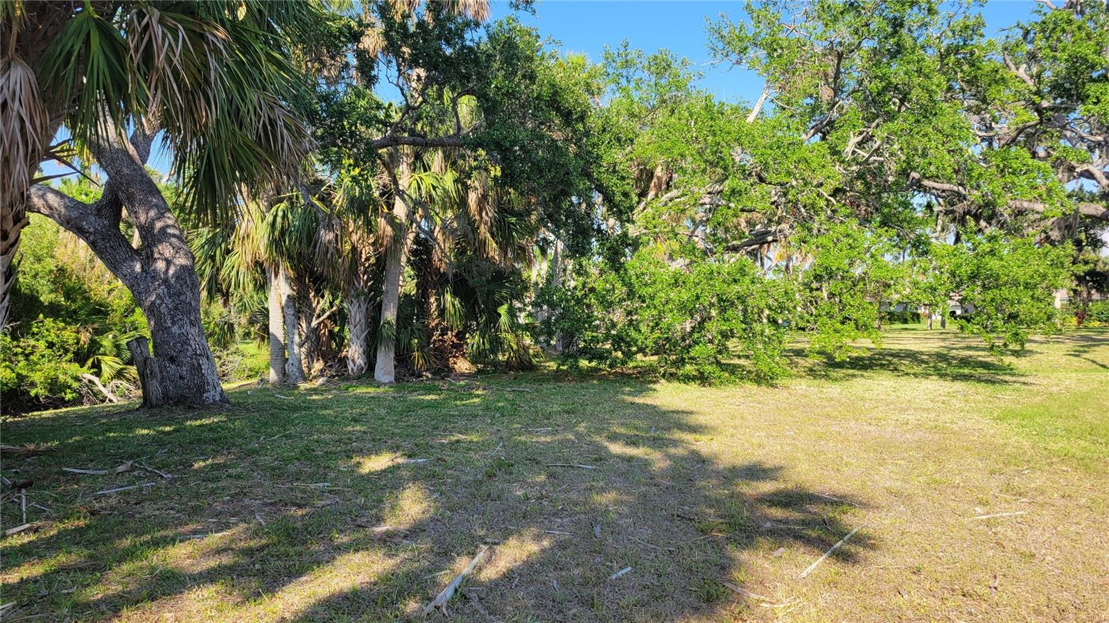 Image 4 of 36 For 2942 Tuckerstown Drive