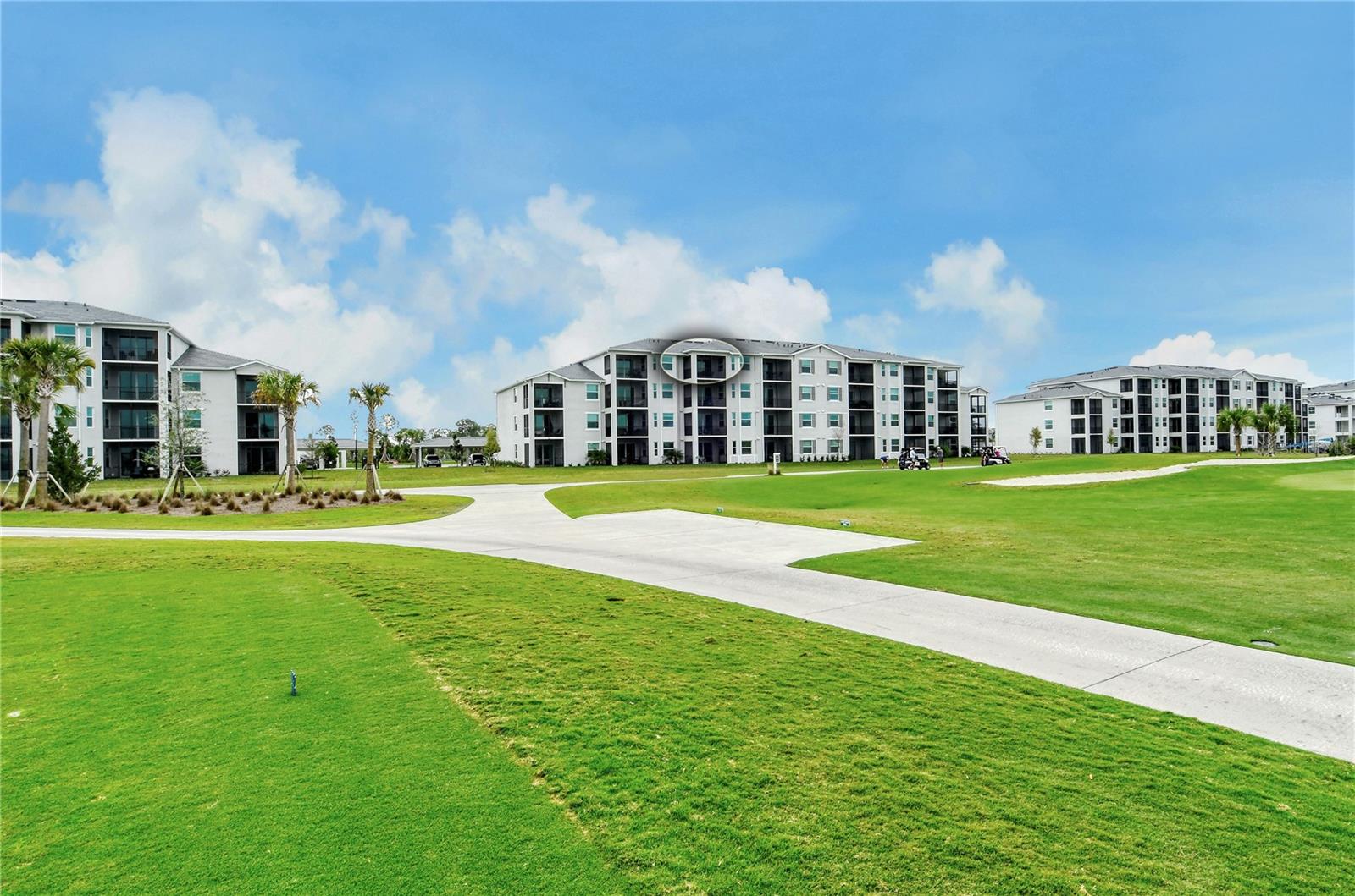 Image 33 of 94 For 12180 Wellen Golf Street 405