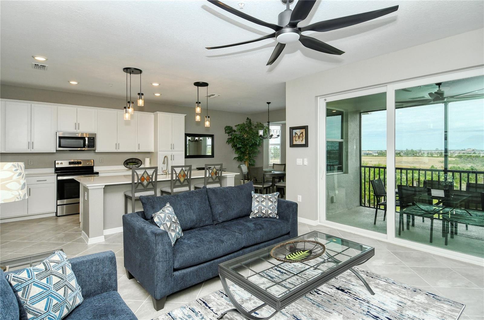 Image 4 of 94 For 12180 Wellen Golf Street 405