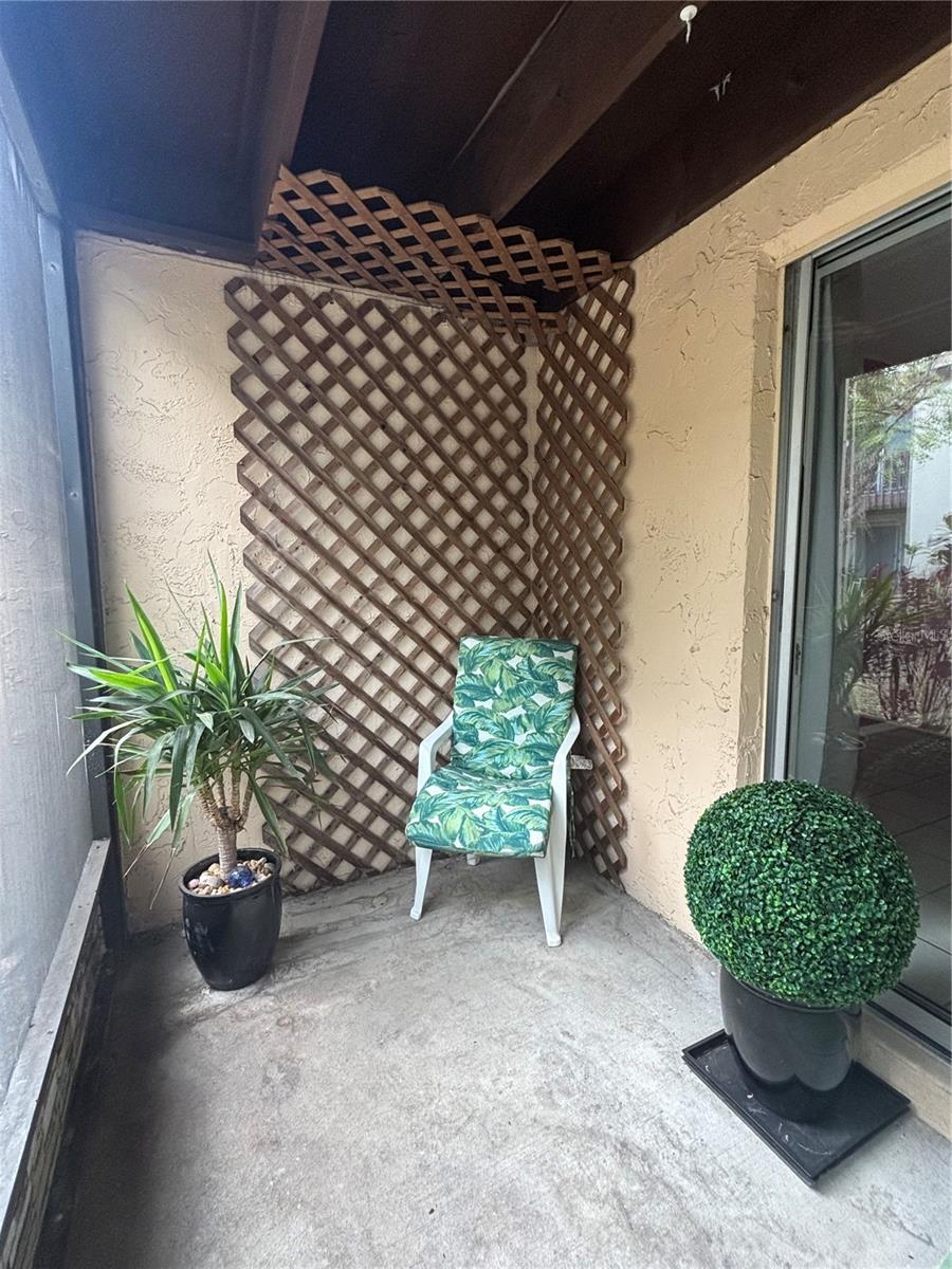 Image 11 of 15 For 2733 Hidden Lake Boulevard A