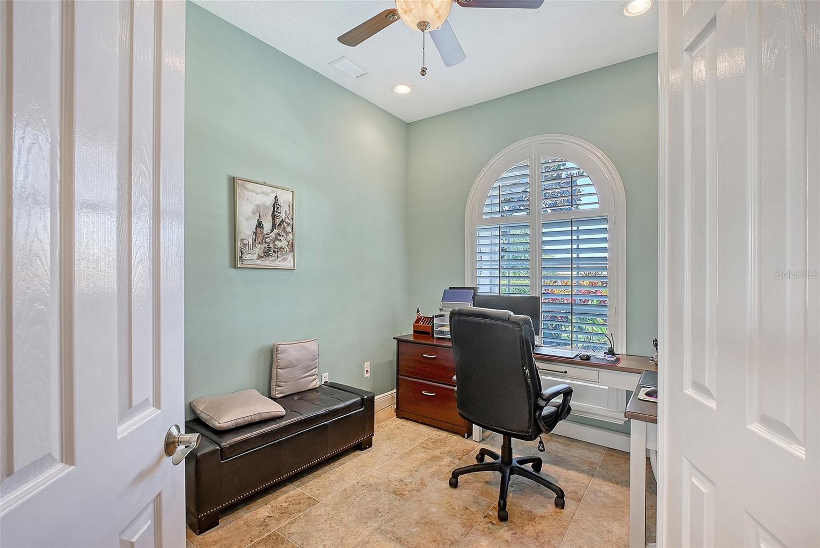 Image 18 of 41 For 6539 Flycatcher Lane