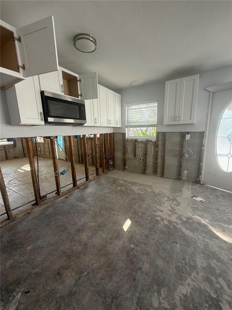 Image 11 of 16 For 232 147th Avenue E