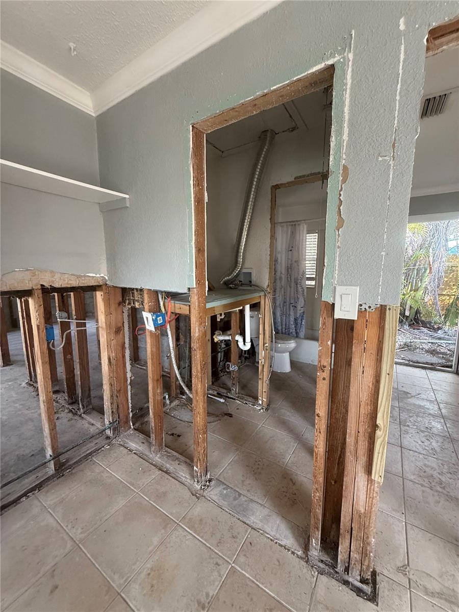 Image 13 of 16 For 232 147th Avenue E