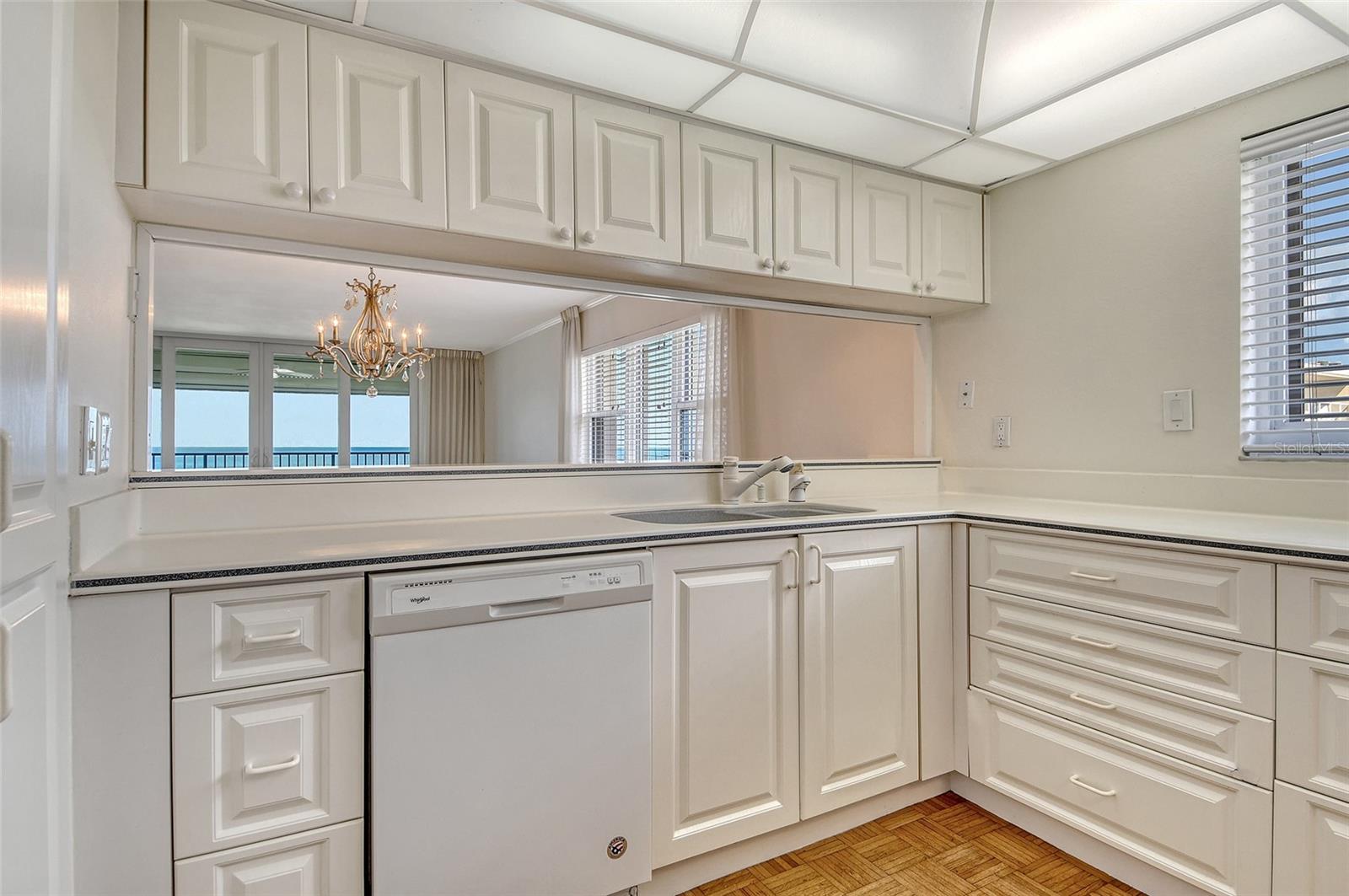 Image 7 of 41 For 2675 Gulf Of Mexico Drive 404