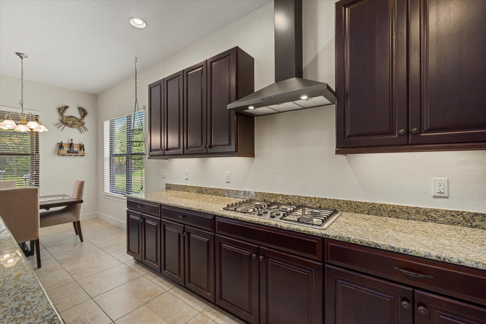Image 14 of 43 For 9769 Highland Park Place