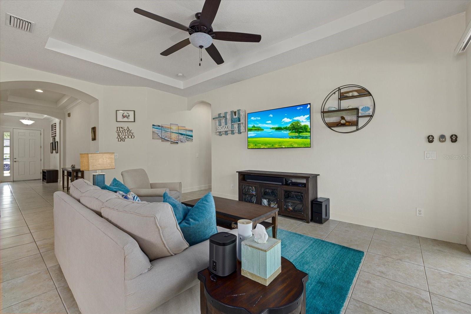 Image 18 of 43 For 9769 Highland Park Place