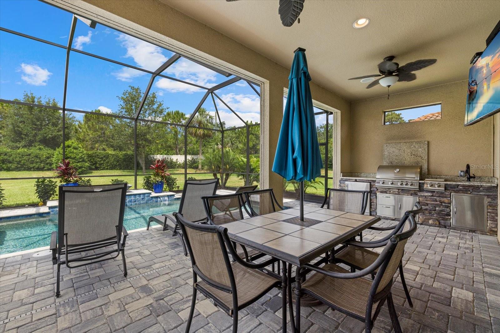 Image 27 of 43 For 9769 Highland Park Place
