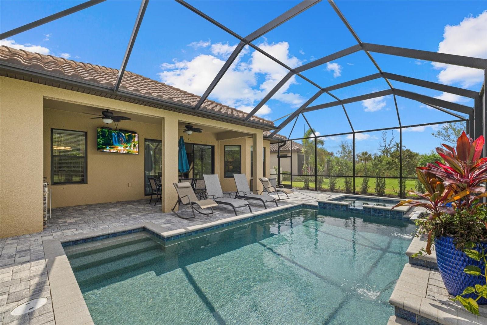 Image 30 of 43 For 9769 Highland Park Place