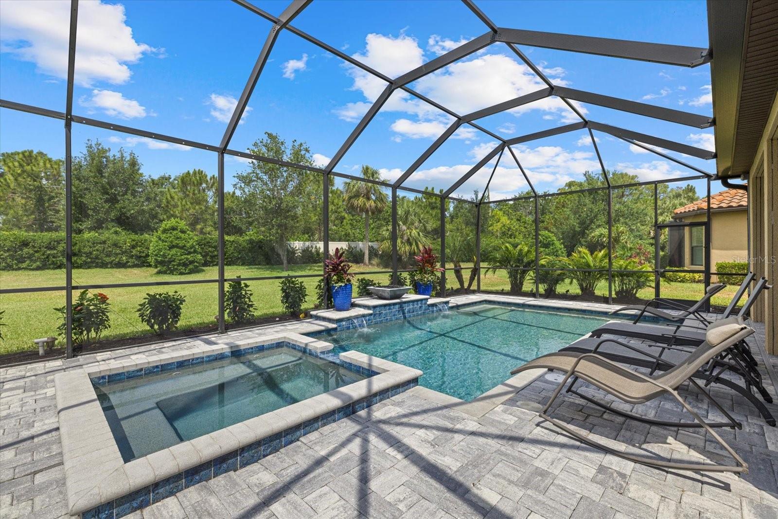 Image 31 of 43 For 9769 Highland Park Place