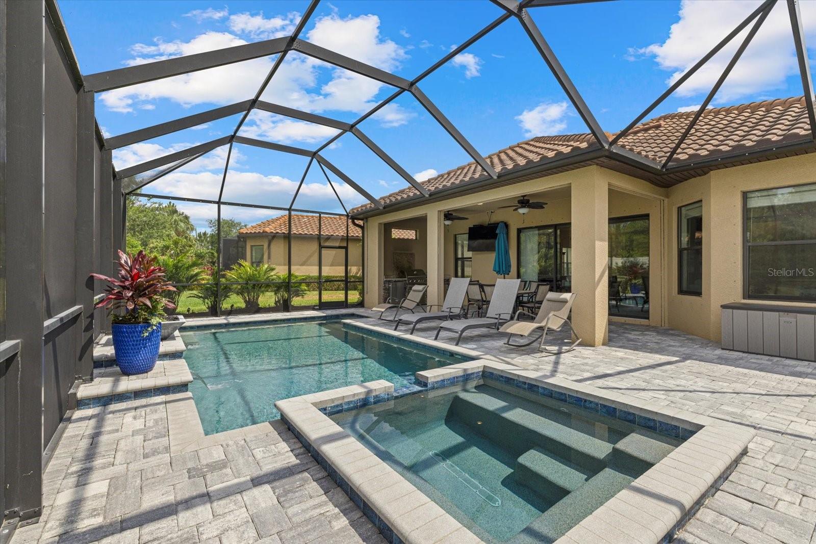 Image 32 of 43 For 9769 Highland Park Place