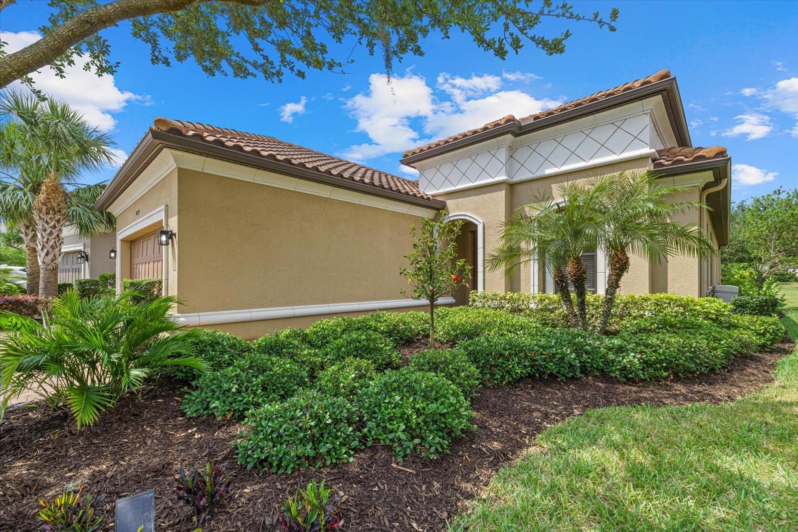 Image 36 of 43 For 9769 Highland Park Place