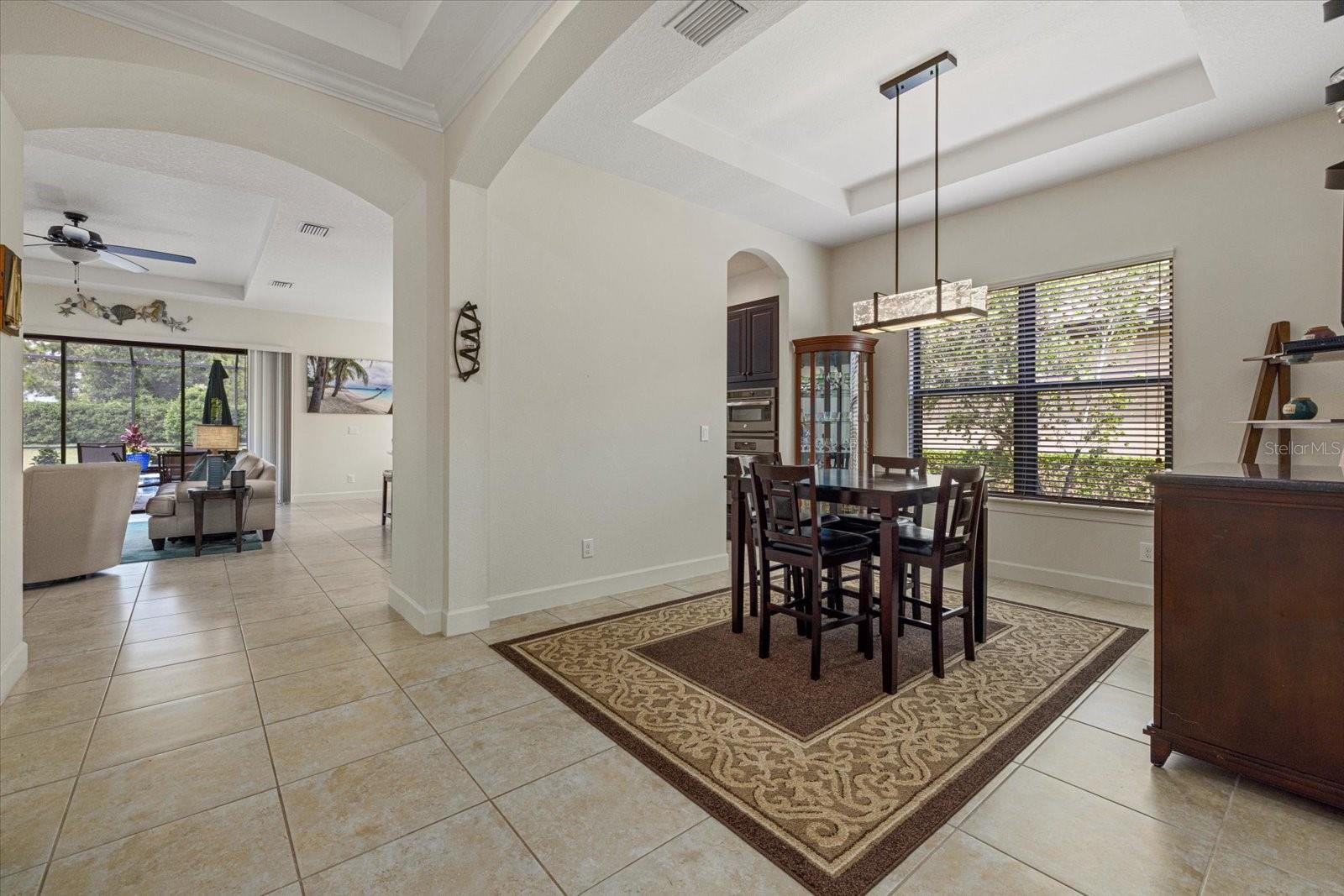 Image 5 of 43 For 9769 Highland Park Place