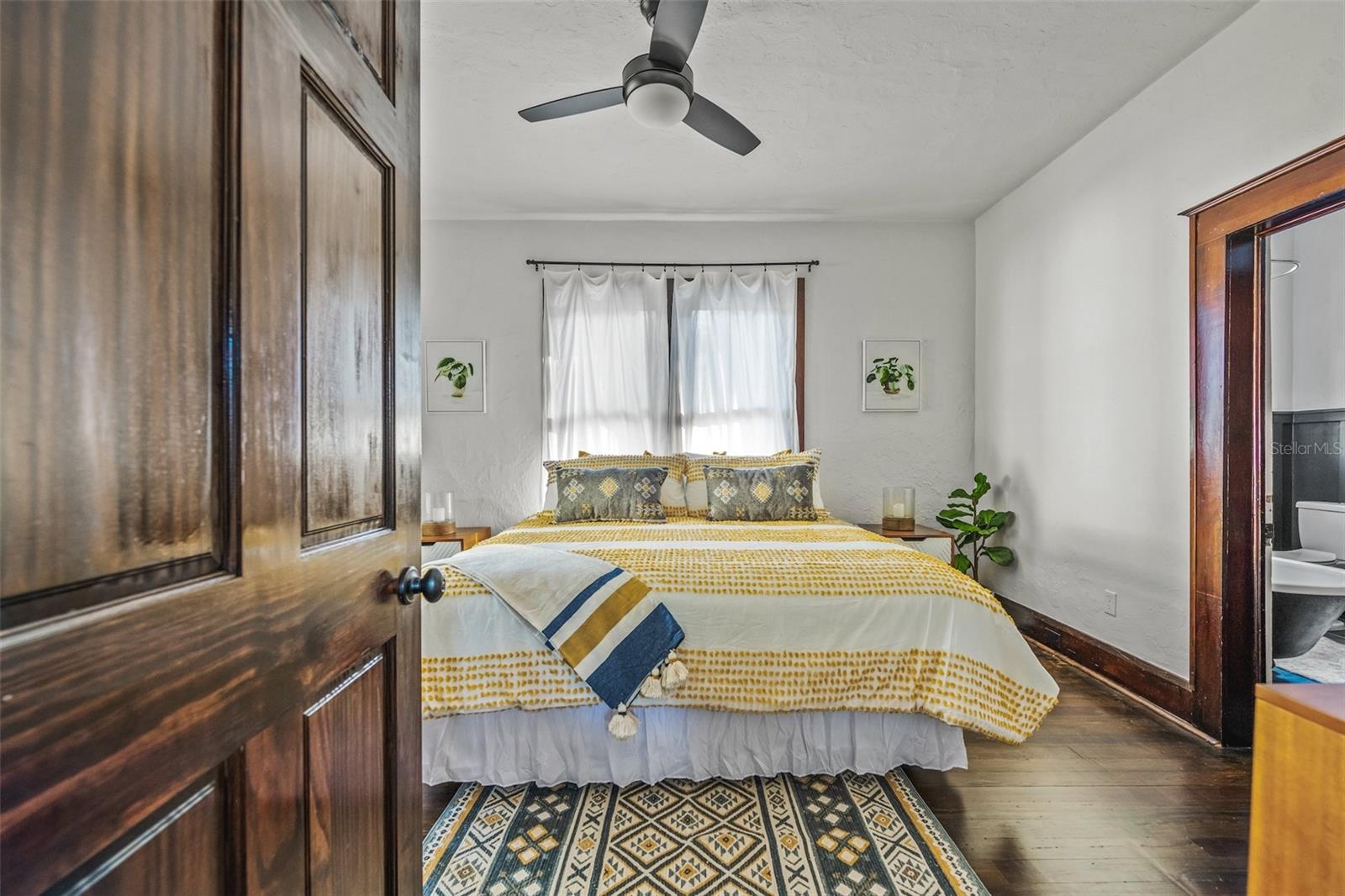 Image 10 of 40 For 720 37th Street W
