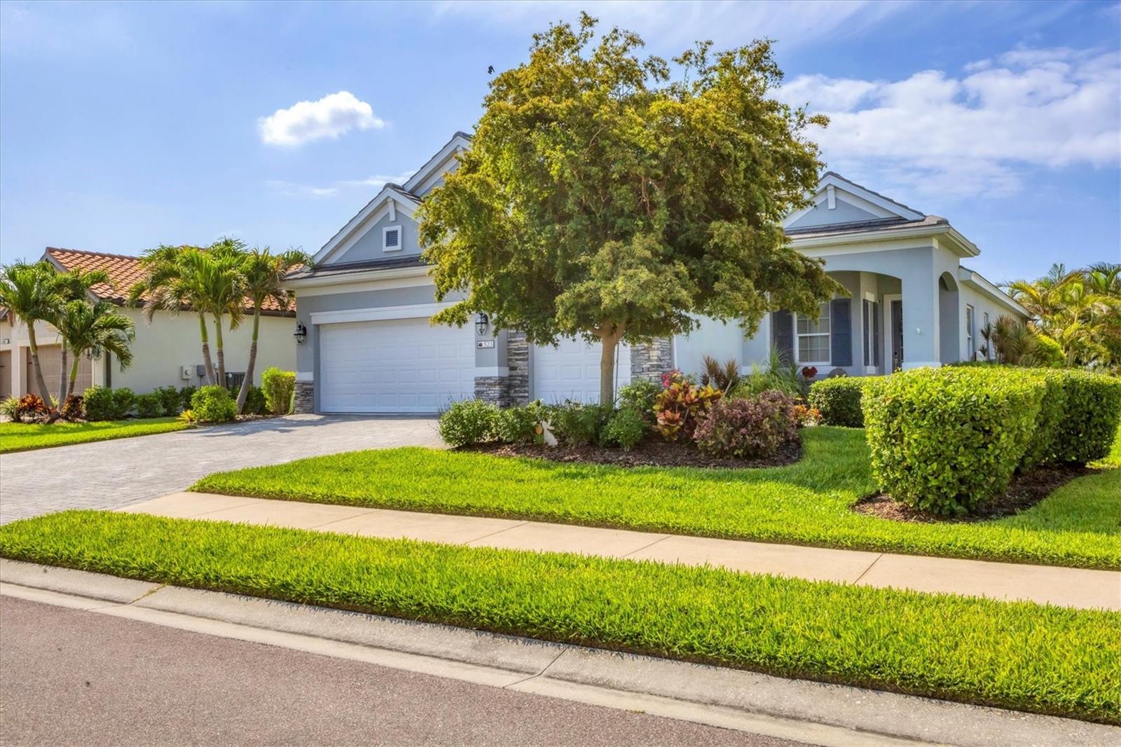 Details for 523 Wildlife Glen, BRADENTON, FL 34209