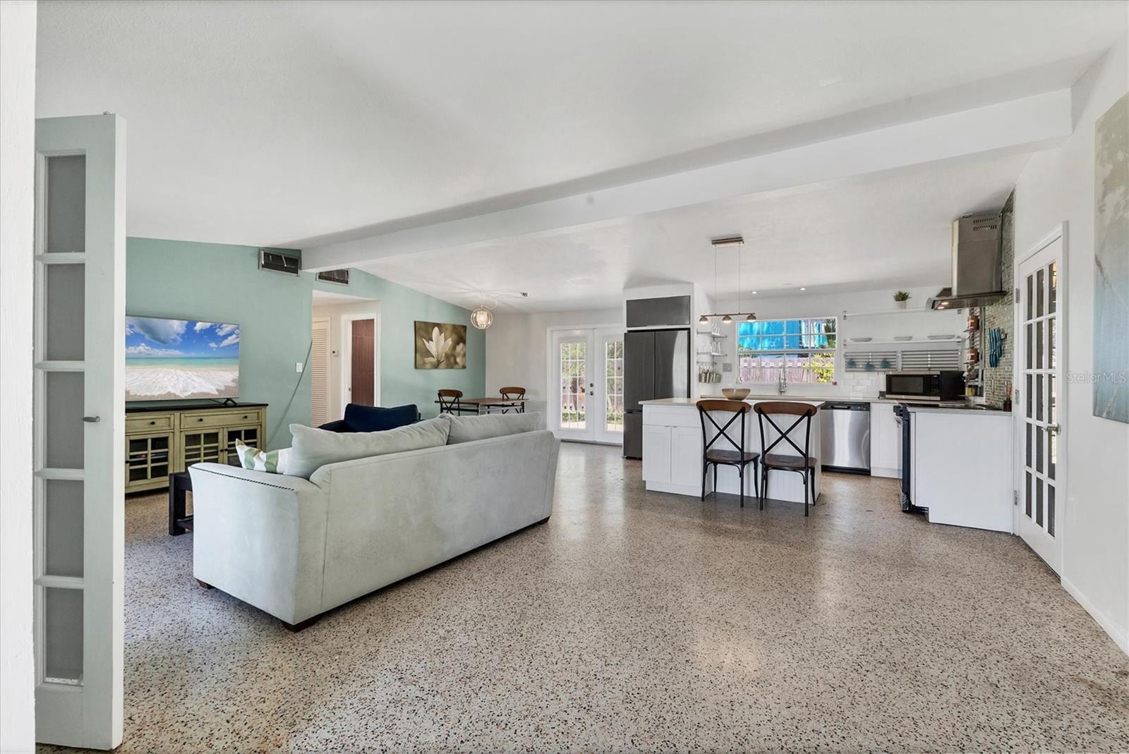 Image 14 of 42 For 6931 Magellan Way