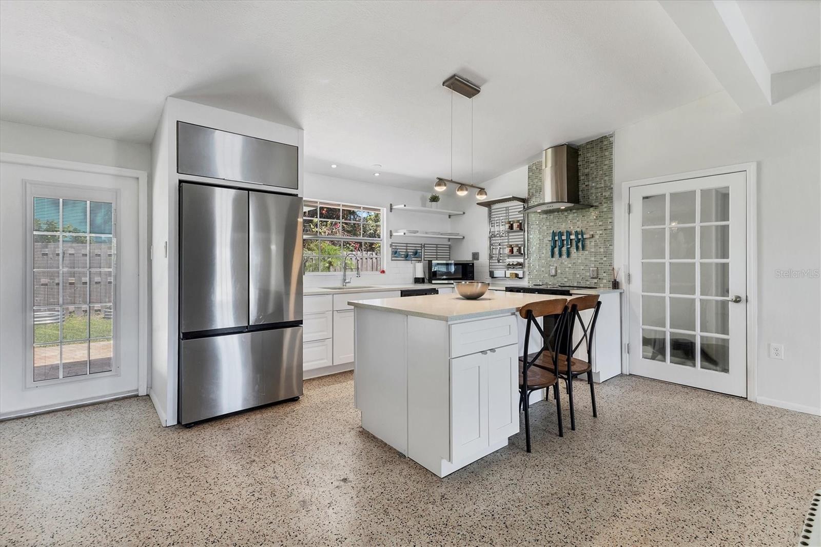 Image 7 of 42 For 6931 Magellan Way