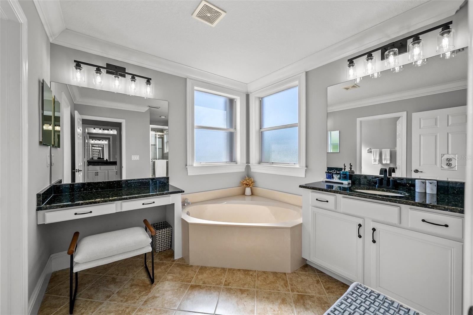 Image 31 of 51 For 8490 Sumner Avenue