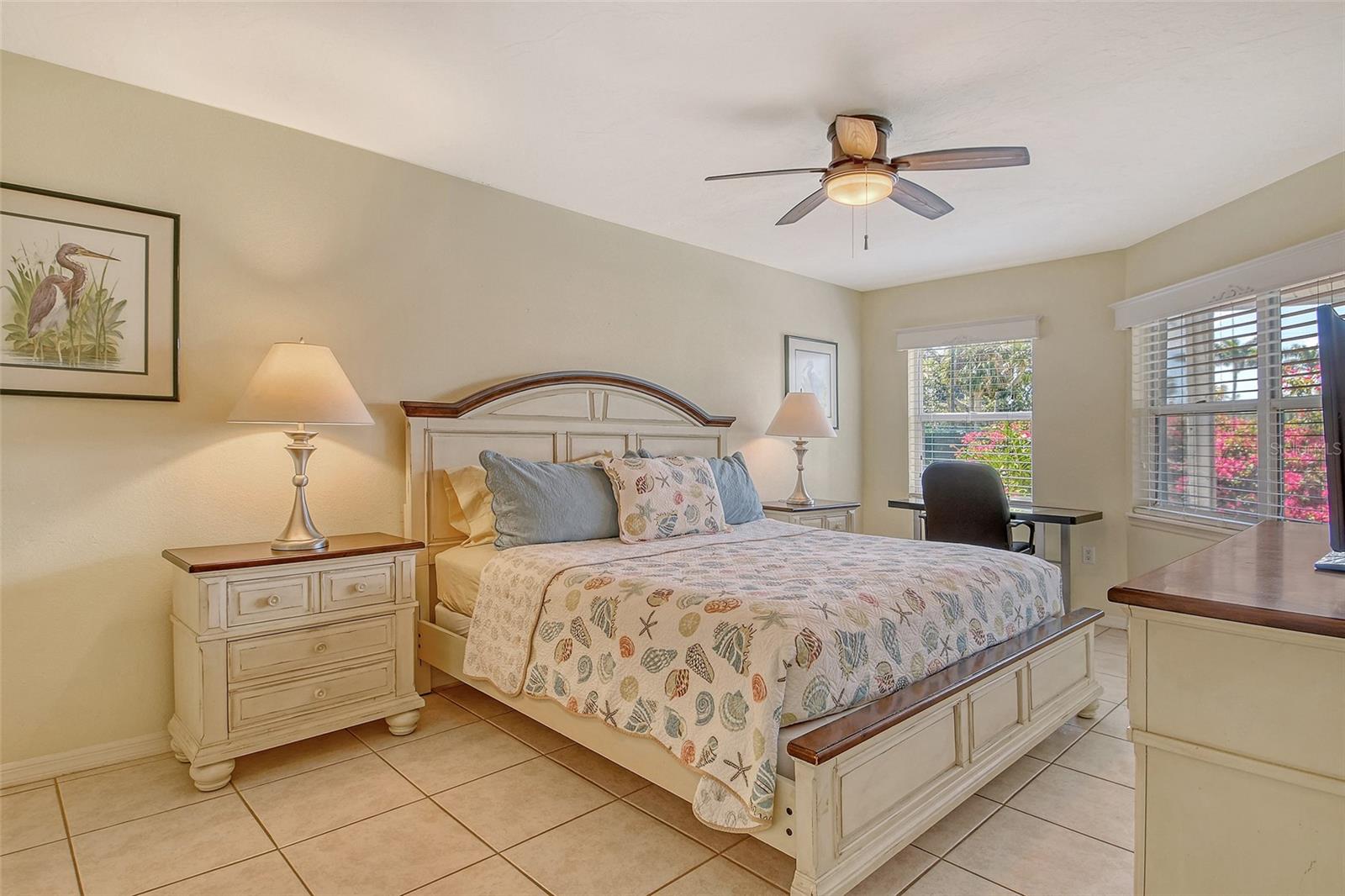 Image 17 of 41 For 1226 Siesta Bayside Drive 1226c